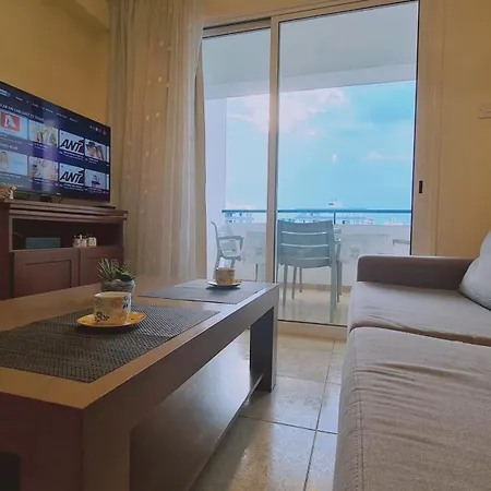 Suncity Apartmán Larnaca